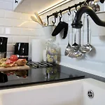 Designer In The Heart Of 4th Floor No Lift Apartament Kraków