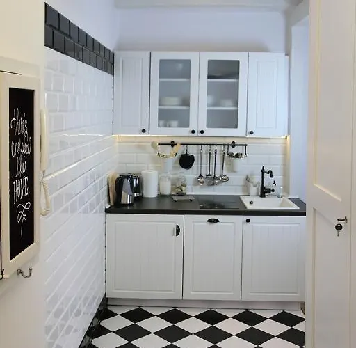 Designer In The Heart Of 4th Floor No Lift Apartment Krakow